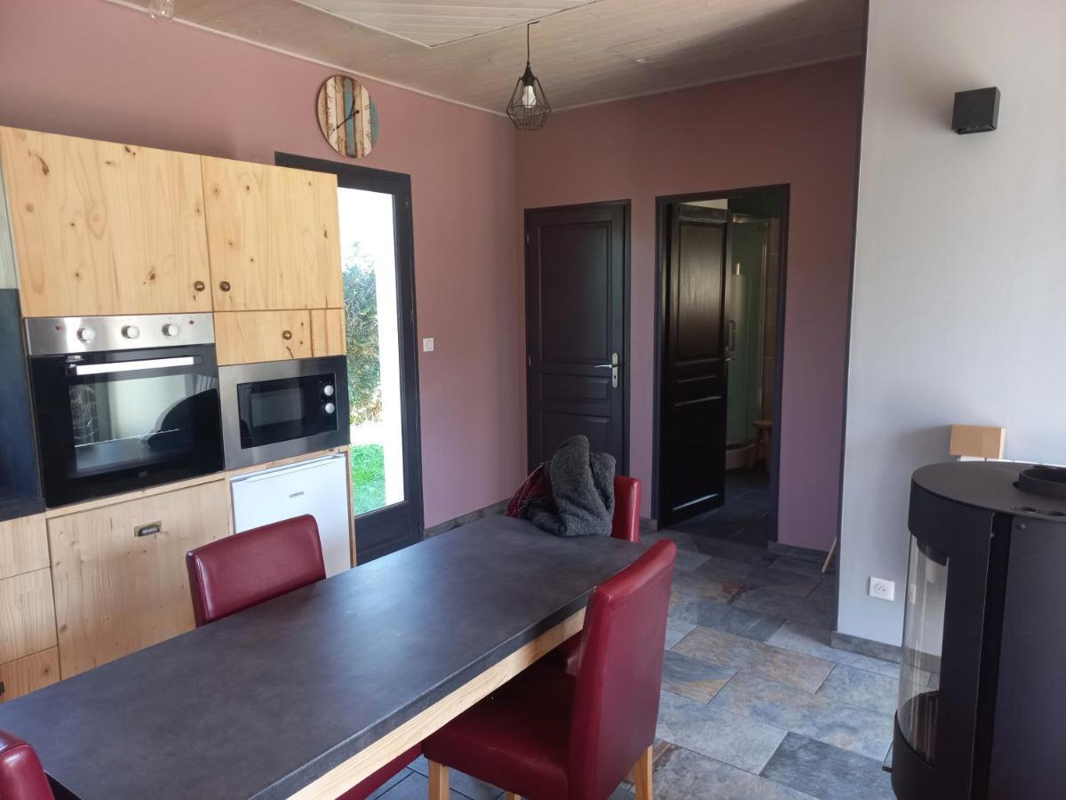 Gite Avec Option Bien-Etre Sur La Veloscenie Montigny-le-Chartif 외부 사진