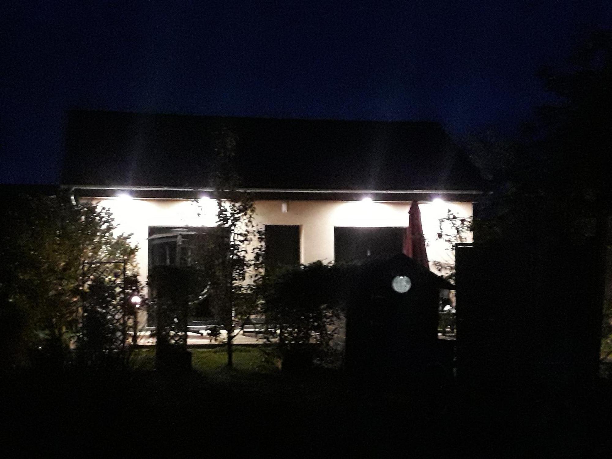 Gite Avec Option Bien-Etre Sur La Veloscenie Montigny-le-Chartif 외부 사진