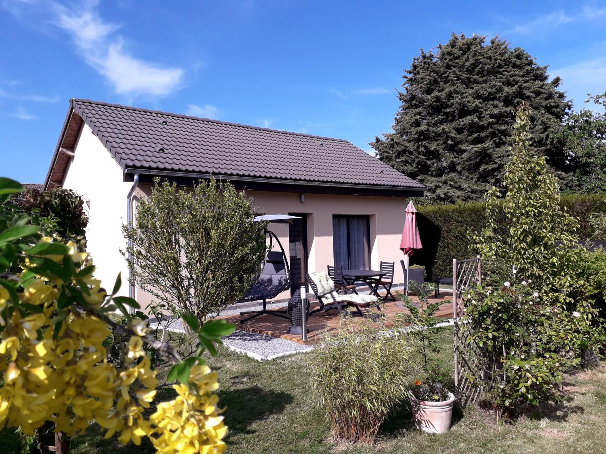 Gite Avec Option Bien-Etre Sur La Veloscenie Montigny-le-Chartif 외부 사진